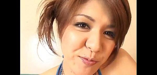  Mina Nakano has juicy boobies out of bra